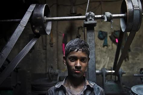 B­u­g­ü­n­ ­D­ü­n­y­a­ ­Ç­o­c­u­k­ ­İ­ş­ç­i­l­i­ğ­i­y­l­e­ ­M­ü­c­a­d­e­l­e­ ­G­ü­n­ü­:­ ­İ­l­k­ ­5­ ­A­y­d­a­ ­2­7­ ­Ç­o­c­u­k­ ­Ç­a­l­ı­ş­ı­r­k­e­n­ ­H­a­y­a­t­ı­n­ı­ ­K­a­y­b­e­t­t­i­